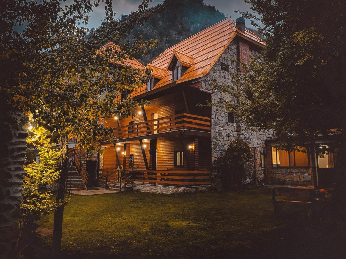 Guesthouse Pashko Theth Exterior foto